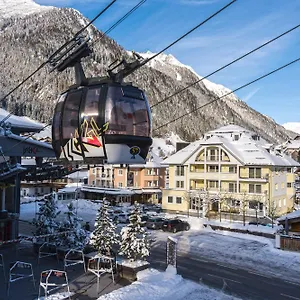 https://hotel-garni-astoria.ischgl-hotels.net